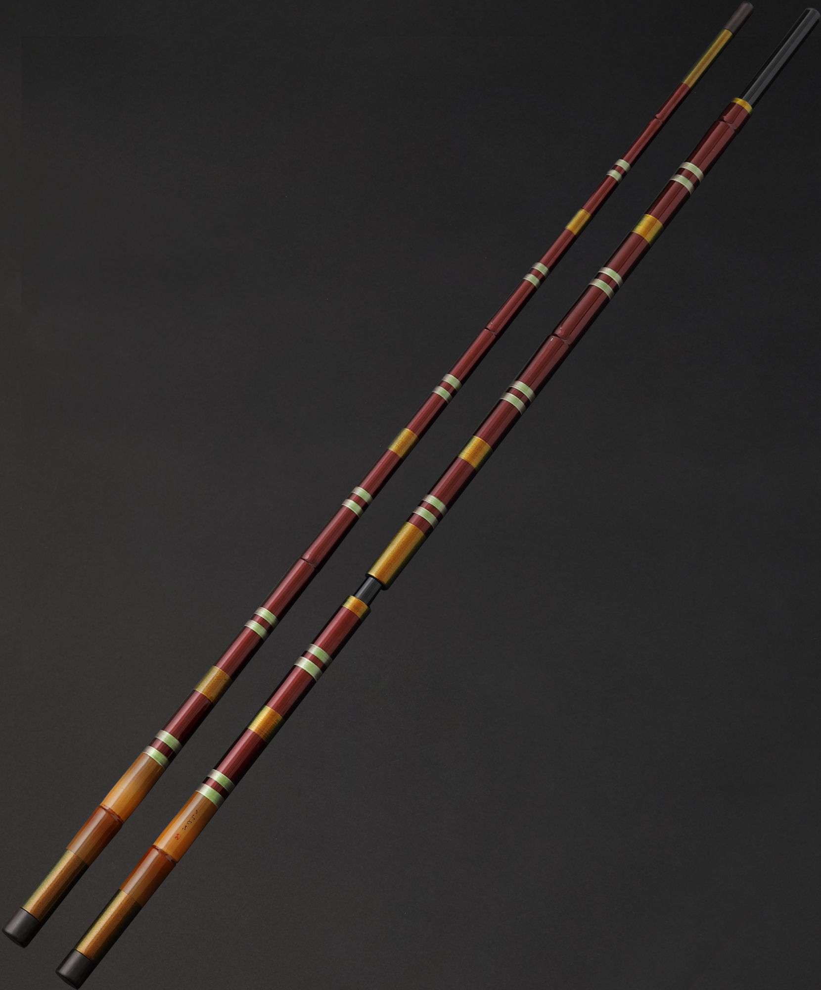 製品ラインナップ │ 小仕舞 竿掛 別作段巻 二本 │ 凱（かちどき