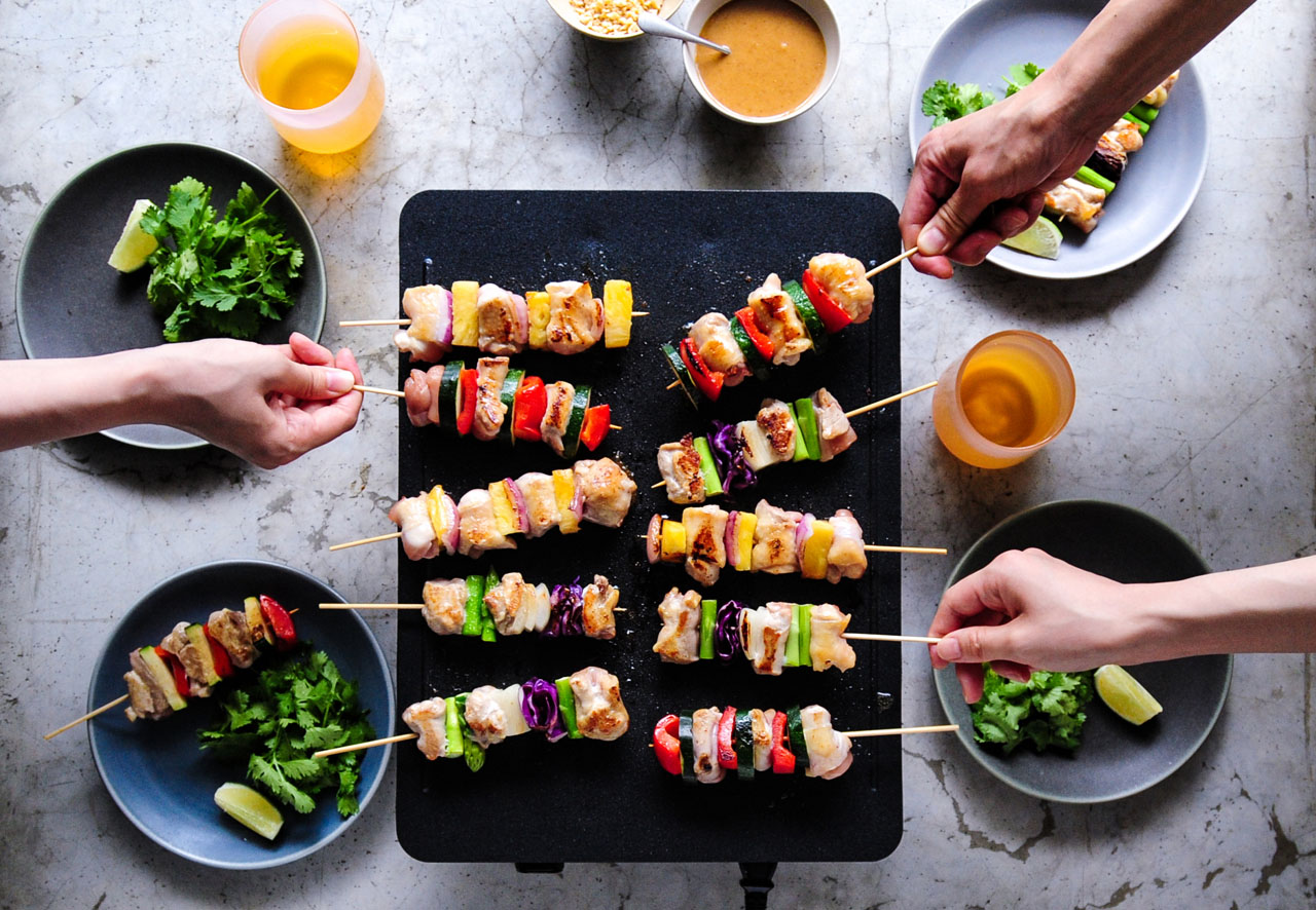 ホットプレートに革命起こる！ 3mmの極薄プレートでしっかり焼ける