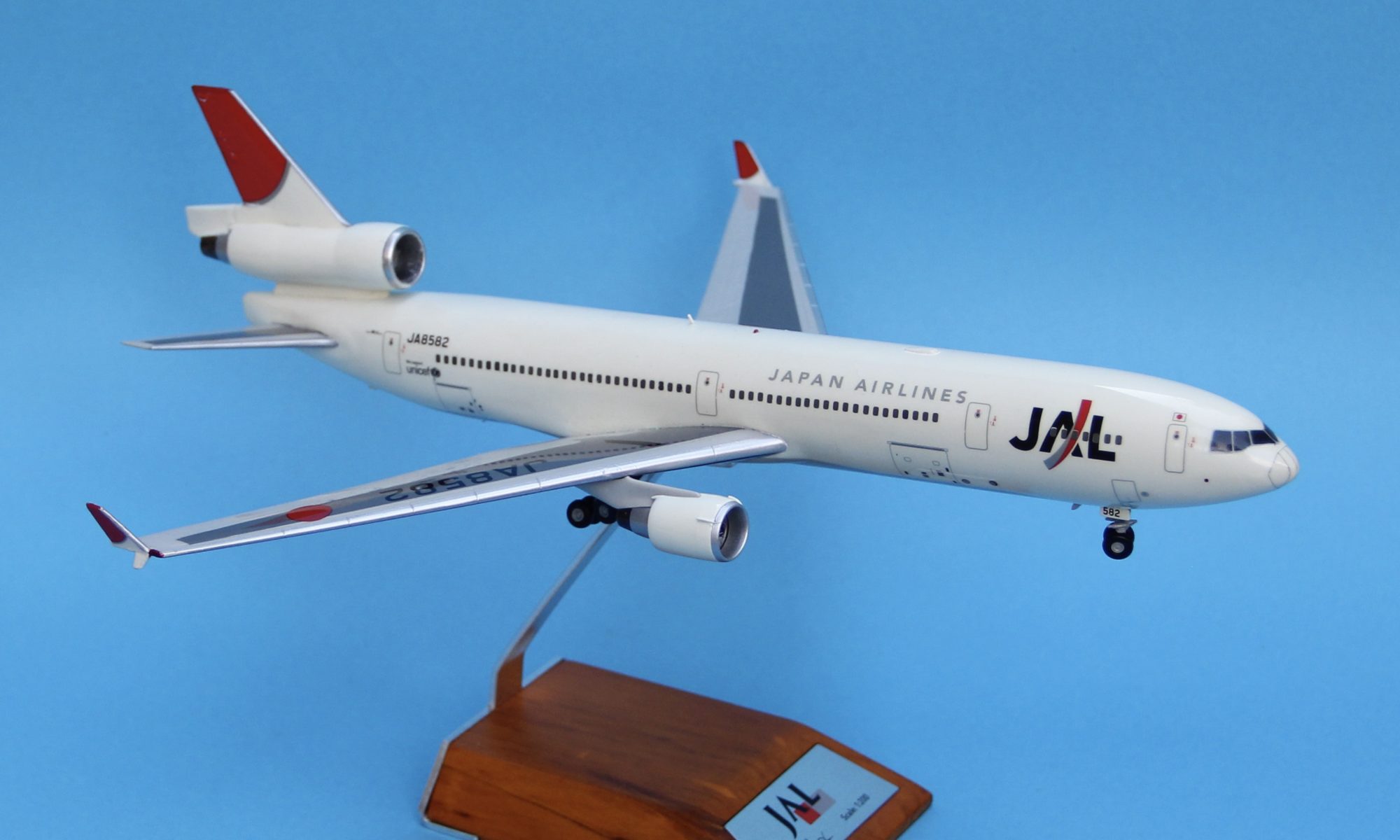 JC wings 1/200 JAL MD-11 – 模型製作 かえる工房