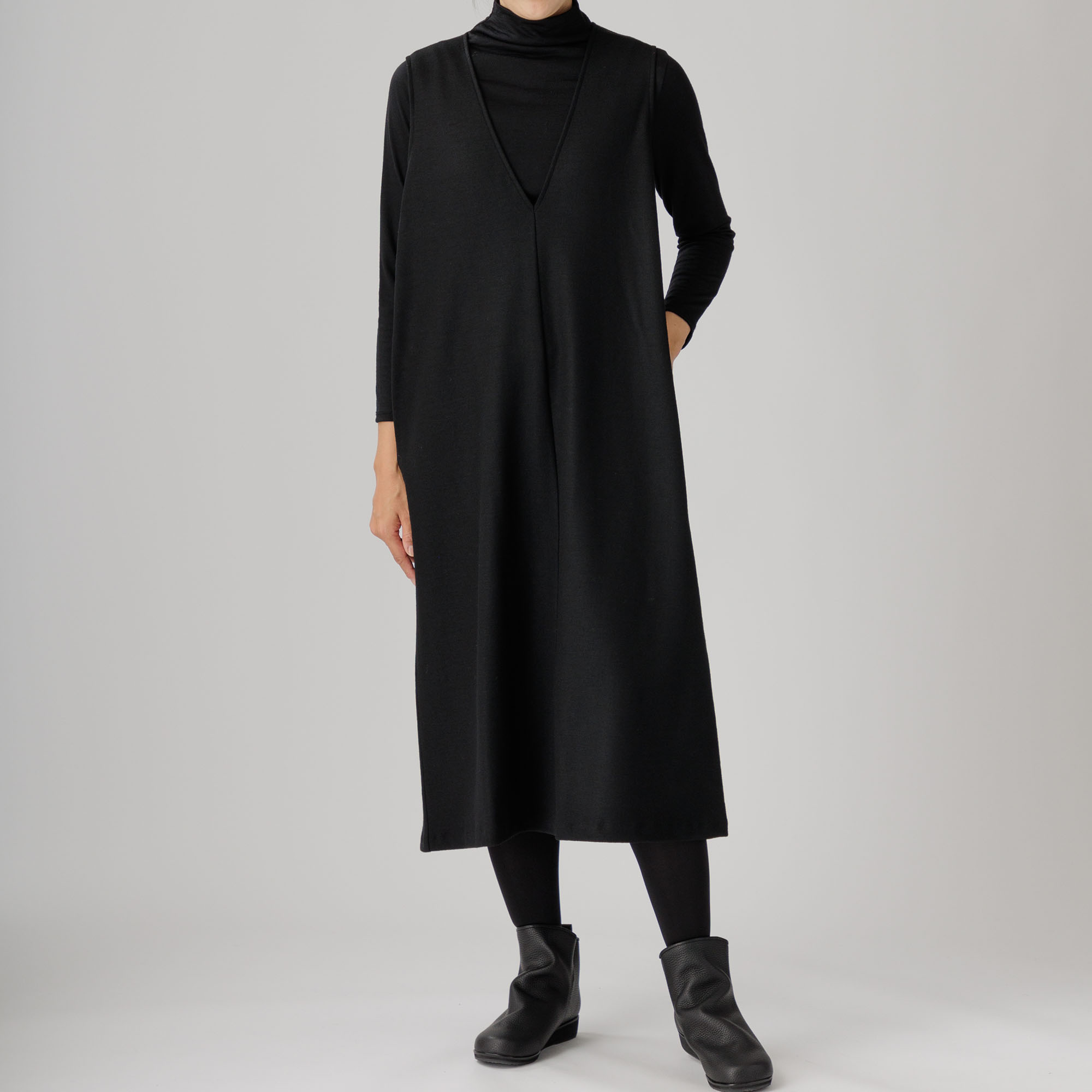 Vネックワンピース 323-32 Series | かぐらやONLINE SHOP