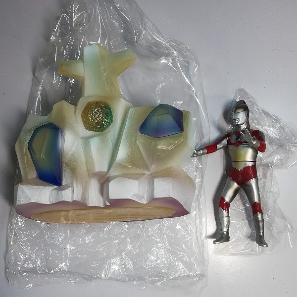 買取】CCP 佐竹雅昭怪獣コレクション 残酷! 光怪獣プリズ魔 / 帰ってき