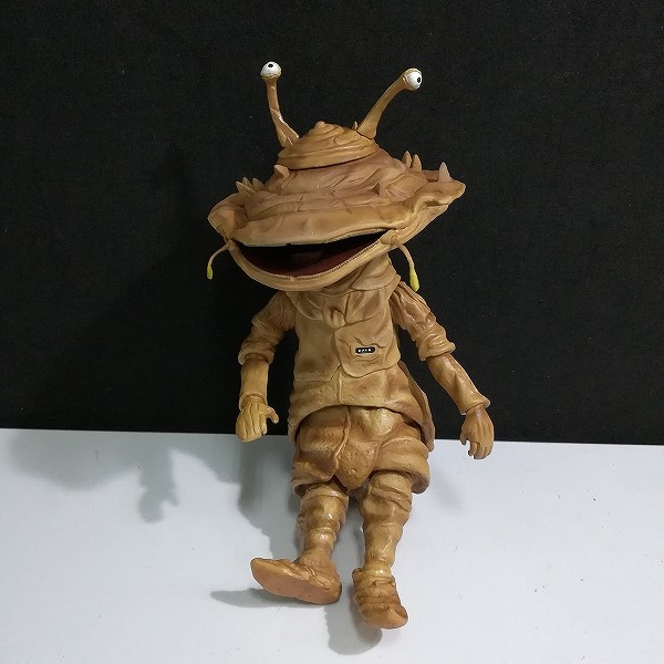 買取】エクスプラス&メディコムトイ 大怪獣シリーズ カネゴンの繭 加