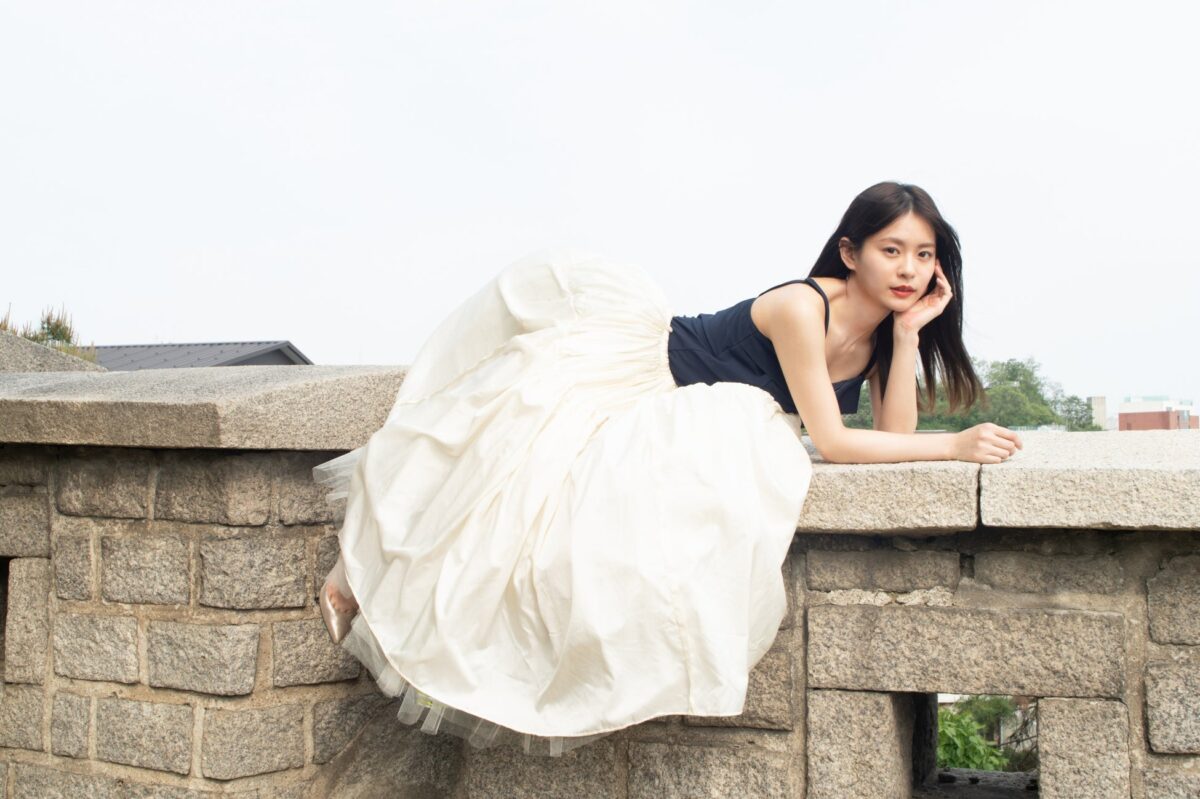 永瀬莉子、1st写真集の表紙＆タイトル解禁 - BEEEEM（ビーーーム）