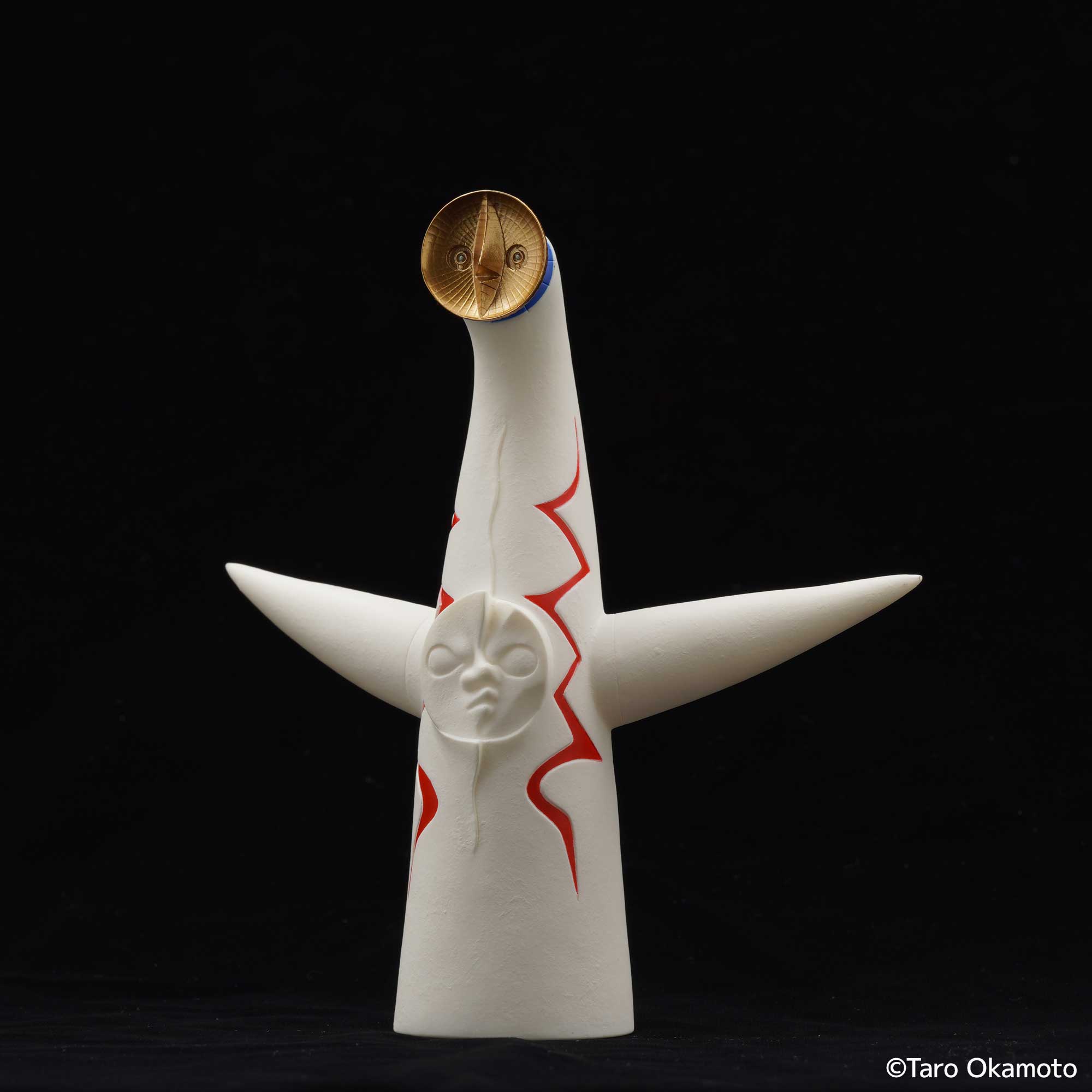 ソフトビニール製 太陽の塔 TOWER OF THE SUN｜岡本太郎｜海洋堂