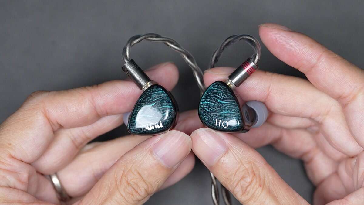 カジェログ初オリジナルイヤホン作りました！ 【 DUNU × KOTO 絃-ITO