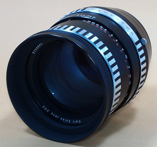 カールツァイスイエナ ゾナー180mm・・CARL ZEISS JENA SONNAR 2.8/180 MC
