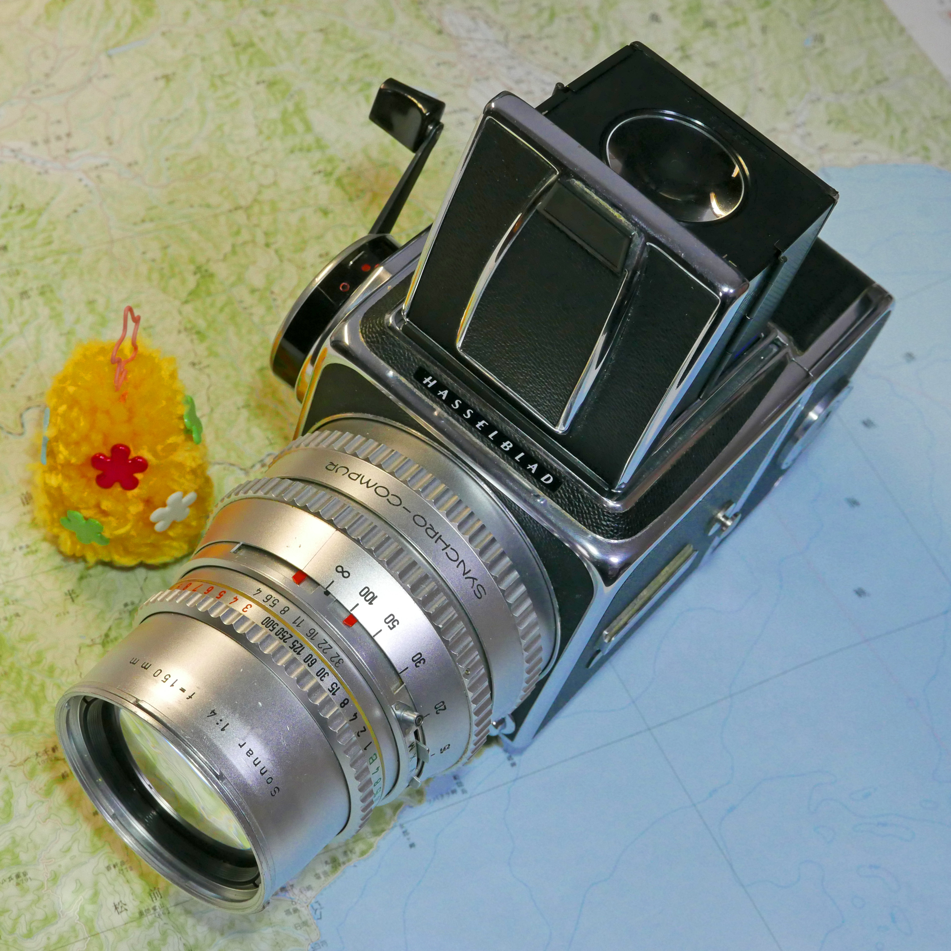 SONNAR】ゾナーC150mmF4、ハッセルブラッド片手で銀座の街撮りへ