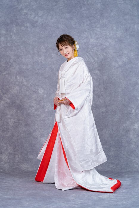 大阪の和装前撮りで人気の赤ふきの白無垢とおしゃれ花嫁さまにおすすめ