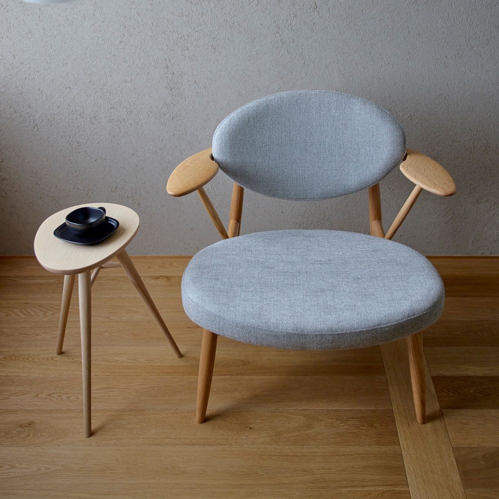 BOSS STYLE イージーチェア ELC51A(オーク) – 柏木工株式会社