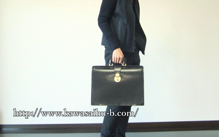 ココマイスターのブライドル・ダレスバッグ使用感レビュー！