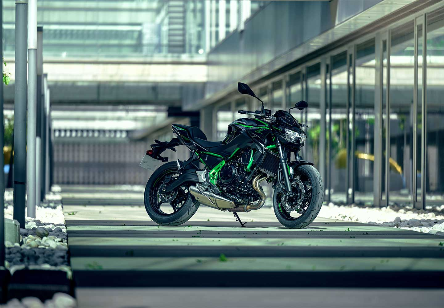 Kawasaki Z650 | スーパーネイキッドモデル | 多彩な機能