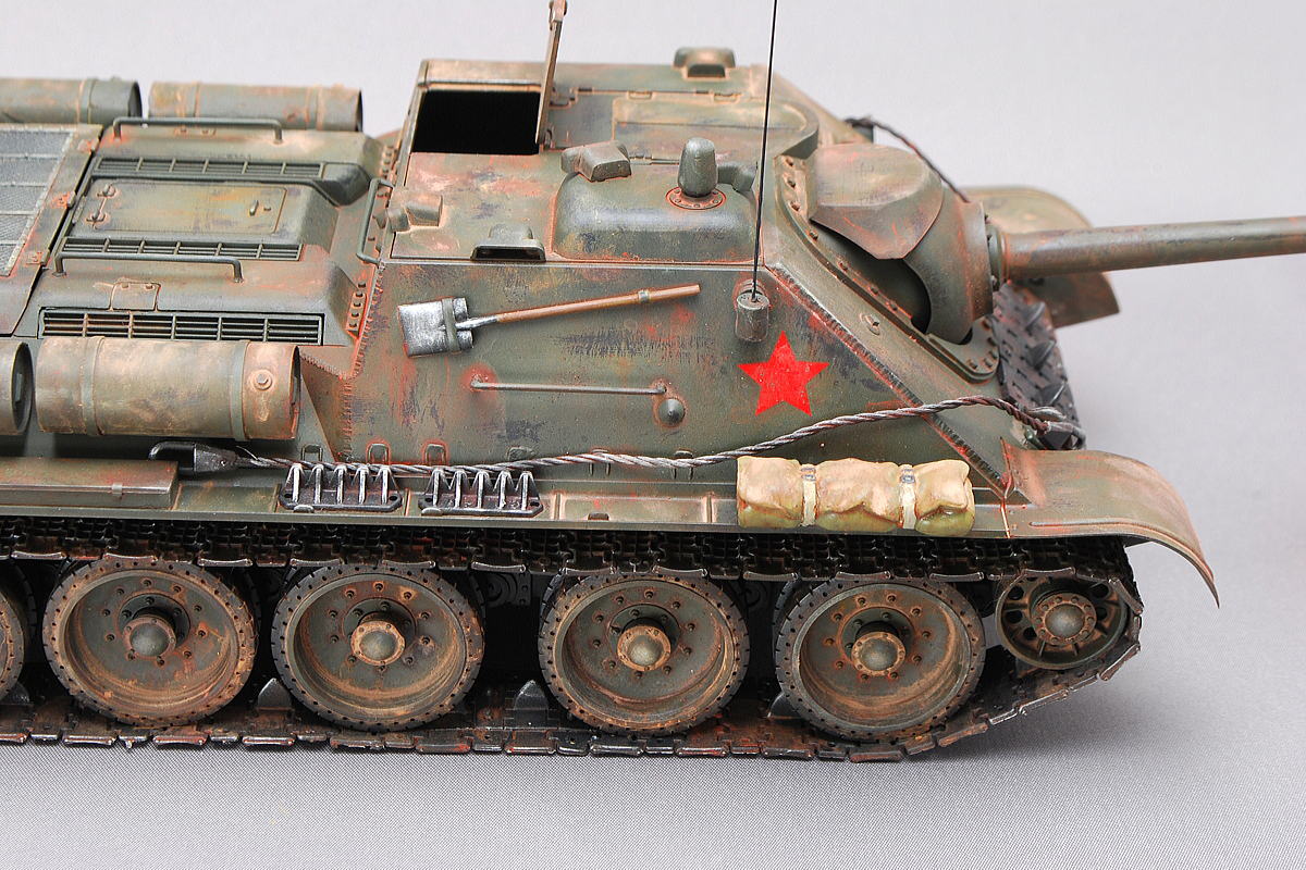 SU-85 ソビエト軍駆逐戦車 タミヤ 1/35 組立と塗装・製作記・完成写真