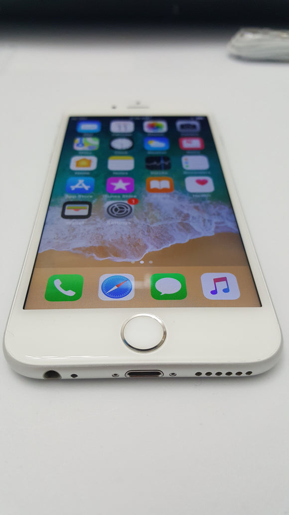 Apple iPhone 6 (16GB) 4.7