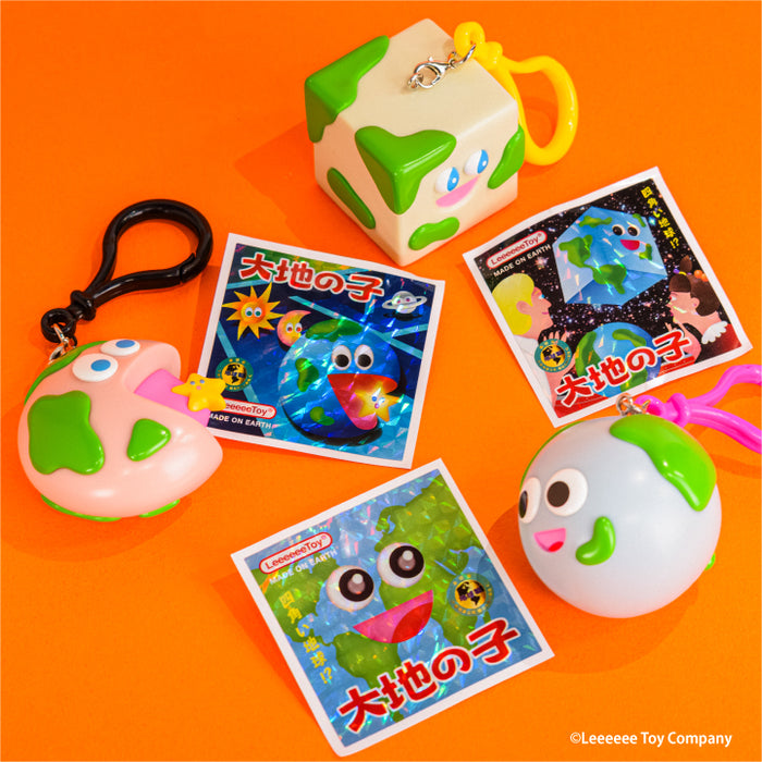 HELLO IN THE WORLD !! Vol.4 LeeeeeeToy / 大地の子 マスコット