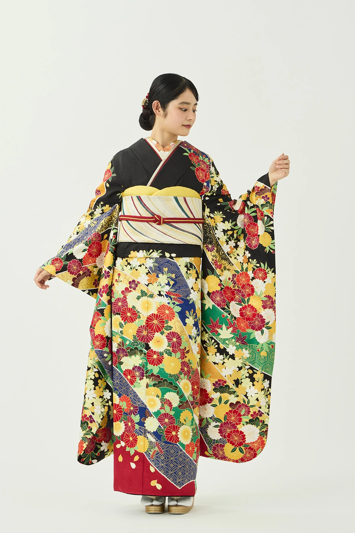 かっこいい振袖一覧｜振袖レンタル·購入や成人式の着付けは「きもの