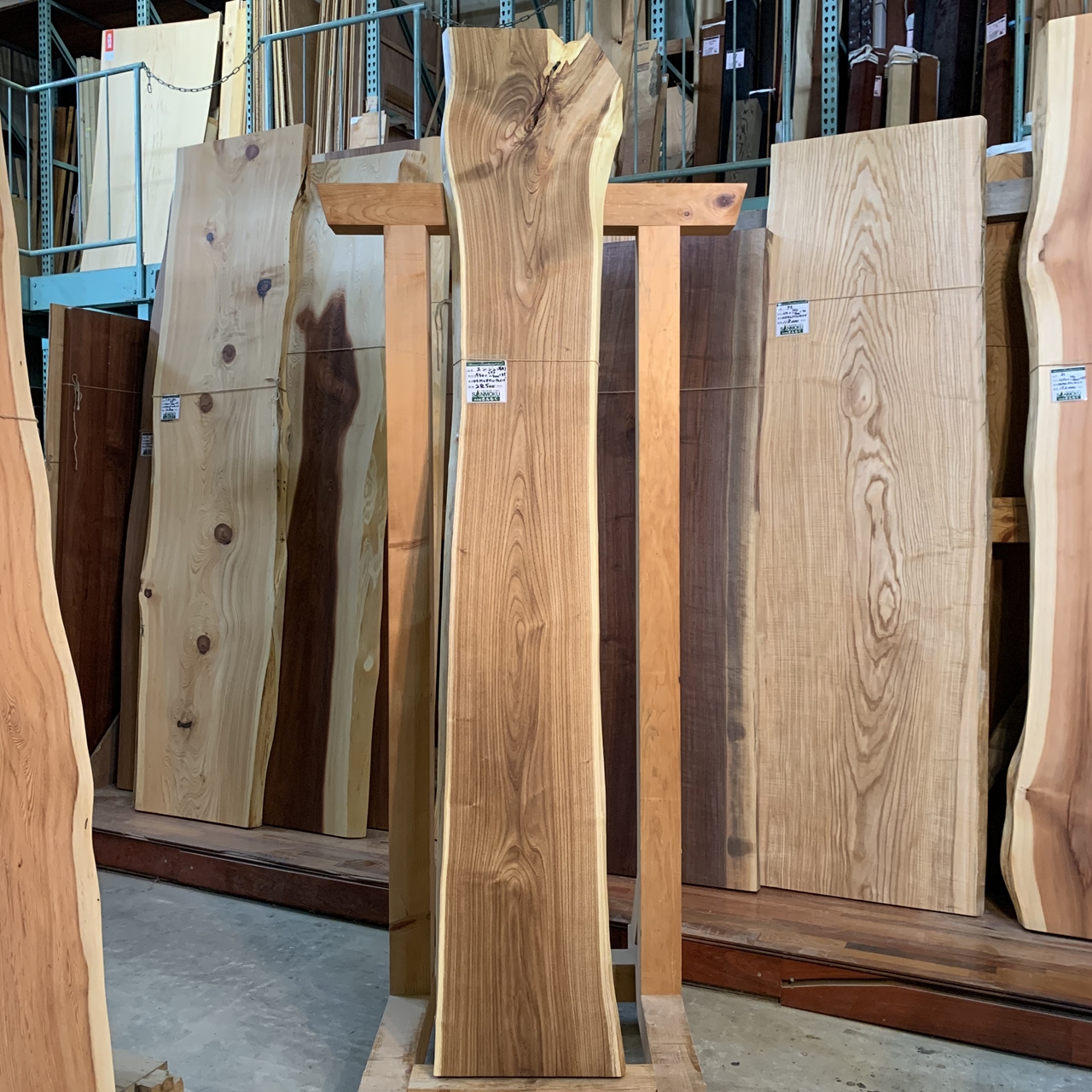 えんじゅ | 一枚板xオイル仕上げの専門店｜木の店さんもく 岩手