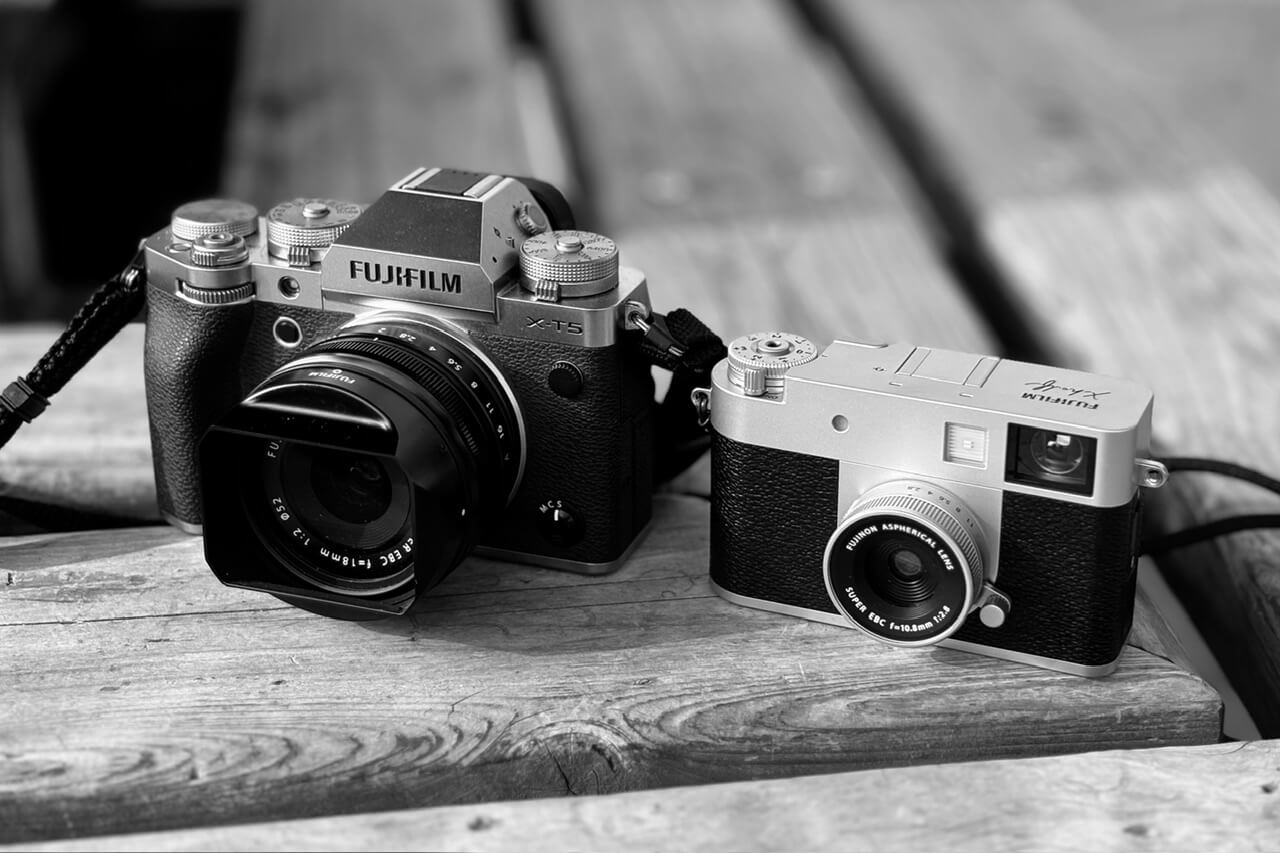 いかにも「写真機」なカメラに、つい惹かれてしまうのであった。｜記憶