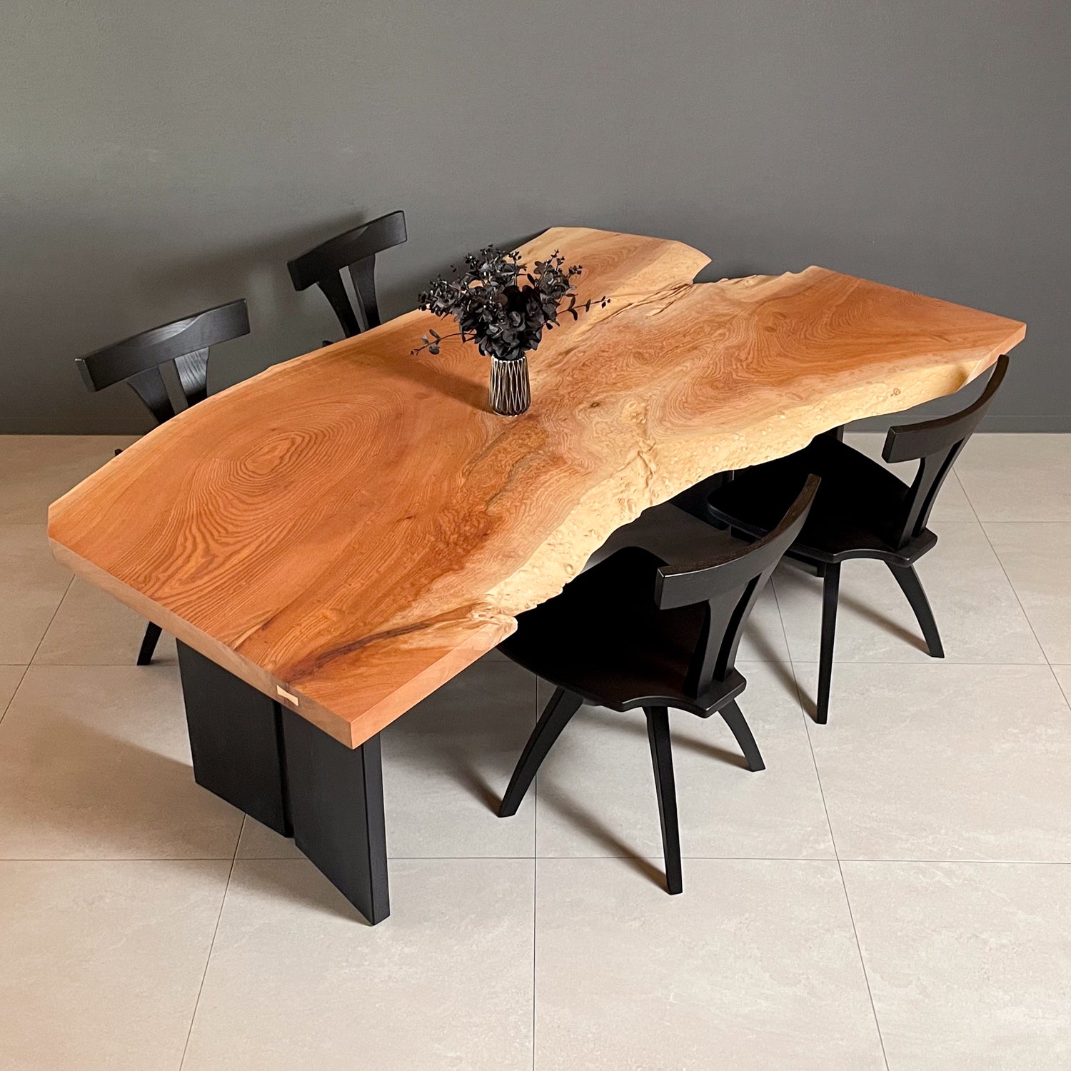 KIDOMEIMOKU 欅一枚板ダイニングテーブル｜200cm(6人掛け) – 【公式