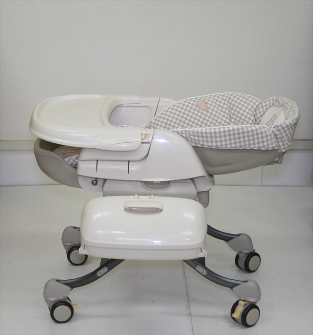 □ロアンジュ オートスウィング RW-650【コンビ combi】 発売日2006年頃