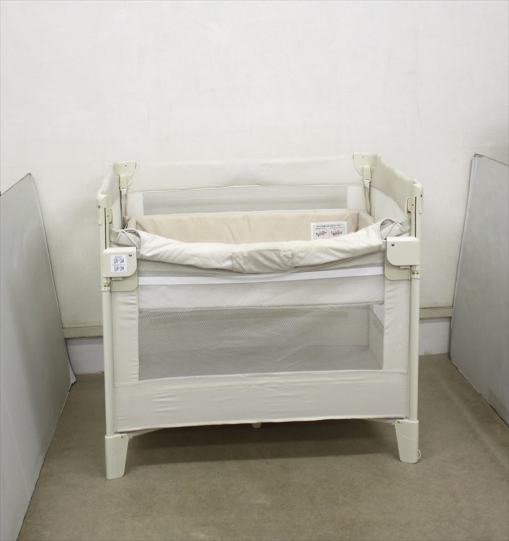 ひまわり未使用保管品✨アップリカ ココネルエアーミルクホワイト