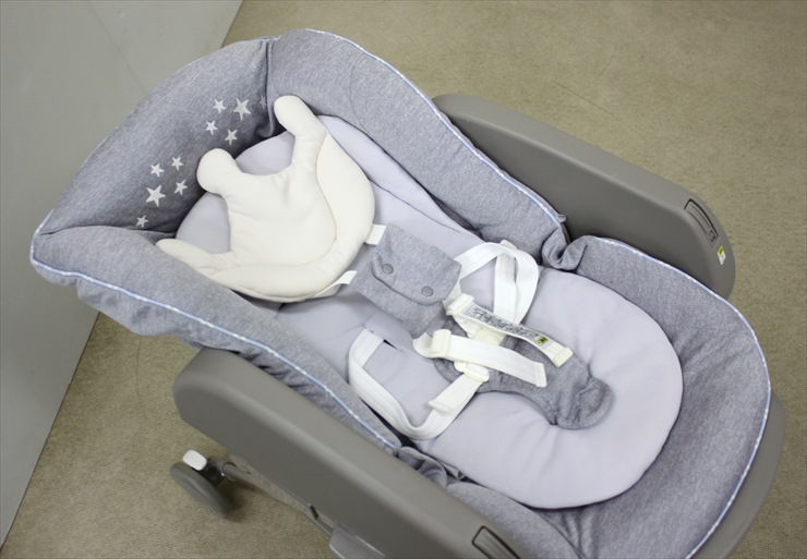 送料無料 美品 ユラリズム スマート Be LIMITED グレーGR 2109091