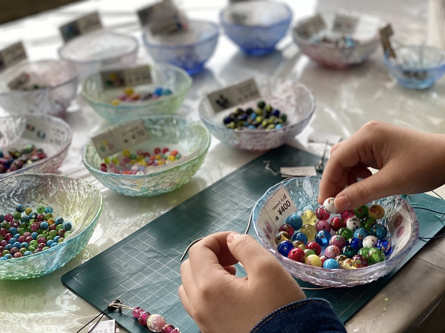 とんぼ玉アレンジメント体験 花園店 | 花園店 -Hanazono Shop | 北一硝子