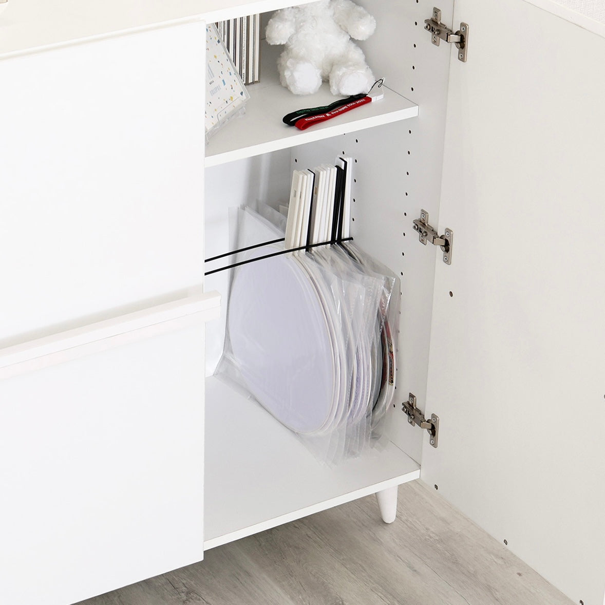 キャビネット｜収納たっぷり推し活キャビネット - territory