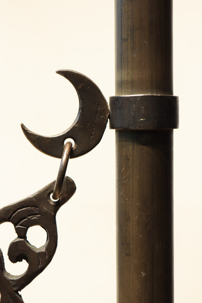 縁起の良い鯛を飾る真鍮製の自在鉤 DC6279 – 古福庵 [ KOFUKUAN