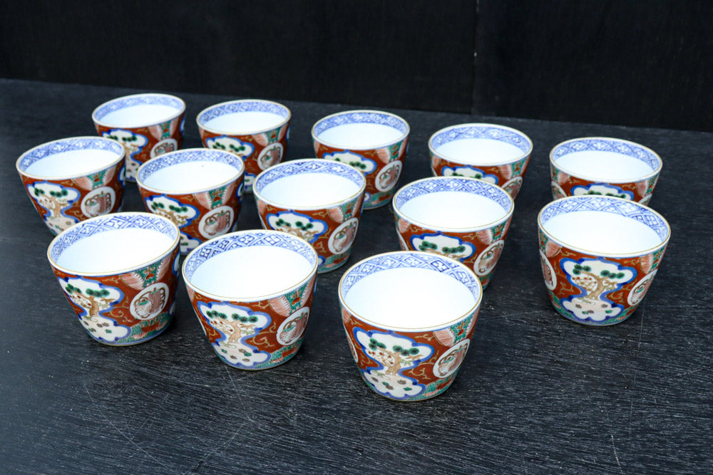 縁起物の絵柄が映える古伊万里の向付 DC7936 在庫7個 – 古福庵