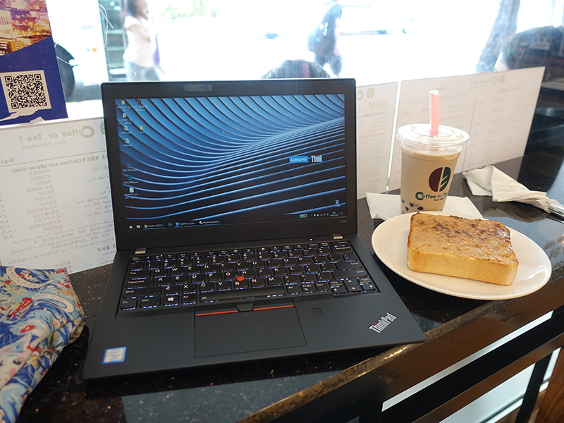 ThinkPad X280を落とした リアル堅牢性テスト！？塗装のハゲについて