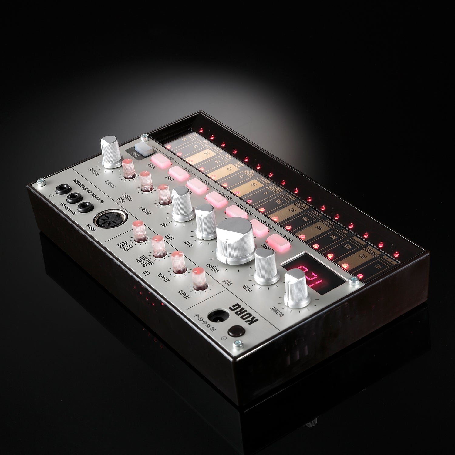 VOLCABASS-gallery-1500x1500-1.