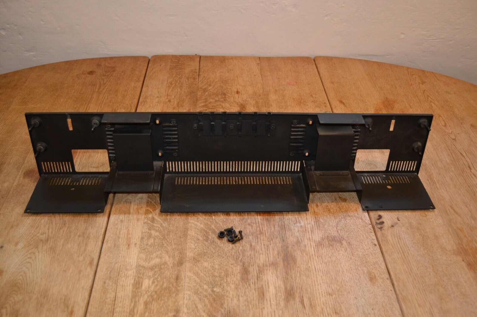 Bang & Olufsen Beosystem 2500 Wall bracket / Bracket