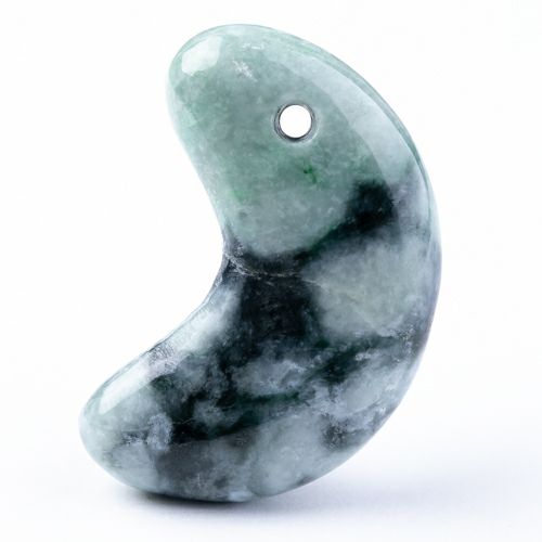 勾玉／濃緑色・緑色ヒスイ | 糸魚川翡翠工房こたき