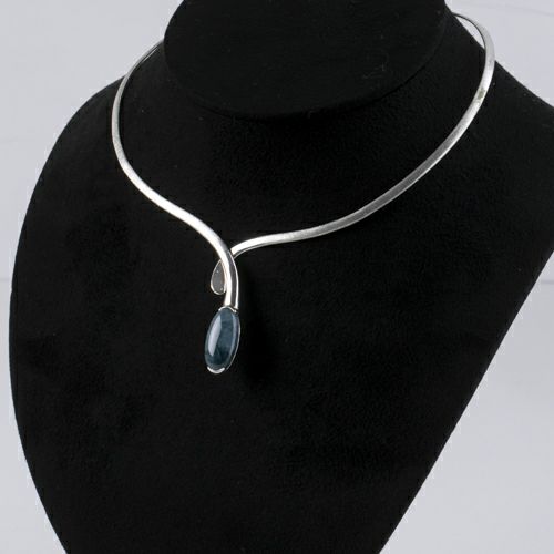 新品 未使用 糸魚川翡翠 入コン沢 青 10金 丸 ネックレス 送料無料