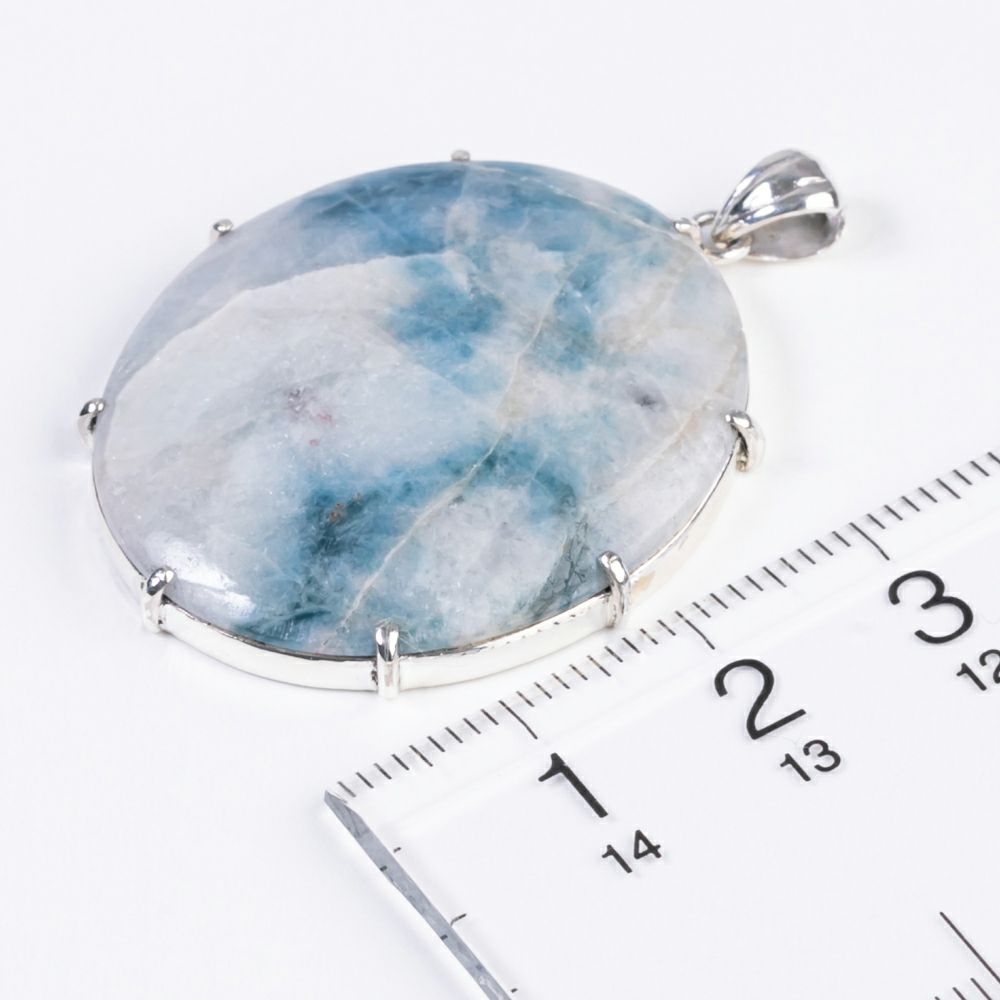 入コン沢・白×青色まだら・艶良し】（高品質青色ヒスイ）糸魚川天然