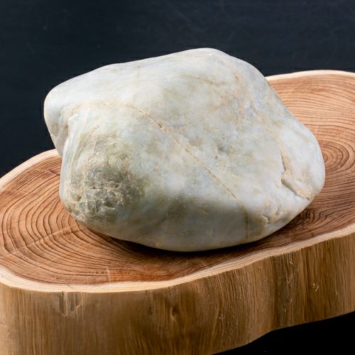 海石・親不知海岸・透明感あり・770g】（高品質淡緑色ヒスイ）糸魚川