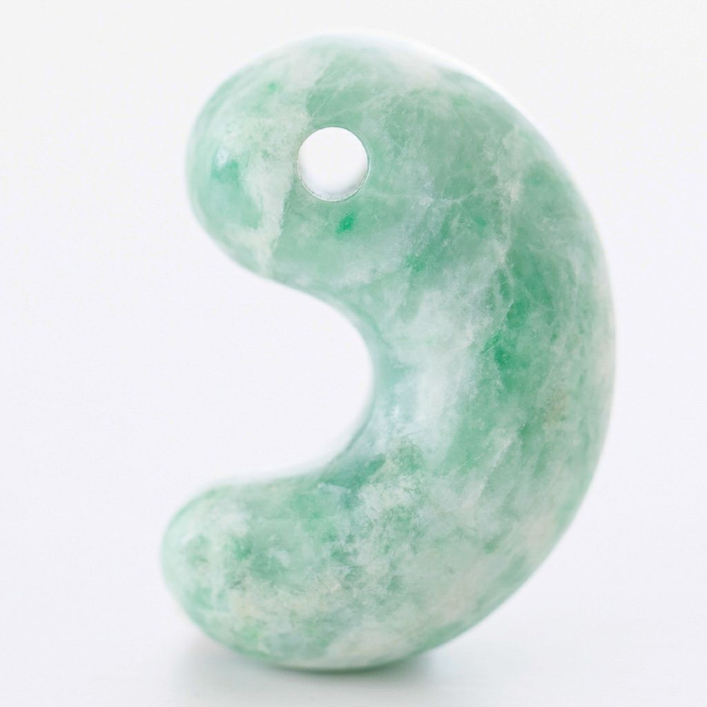 極上プレミアム・古代の勾玉・湧き上がる白雲・艶美麗】（プレミアム