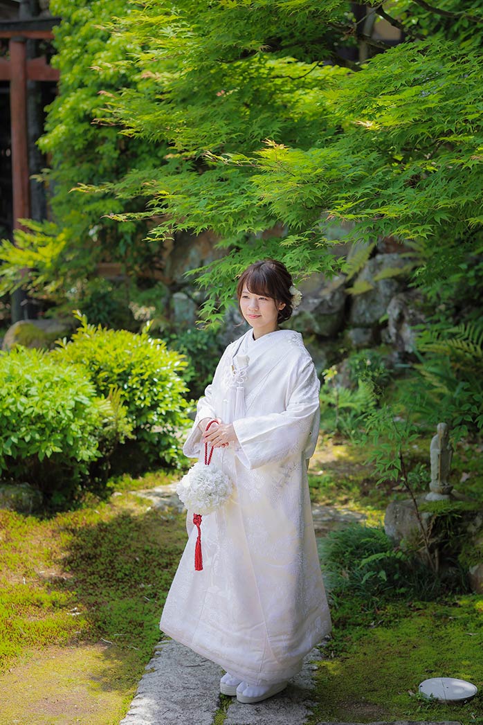 白無垢」お衣装ギャラリーと着用例 | 京都で和装前撮り・フォト