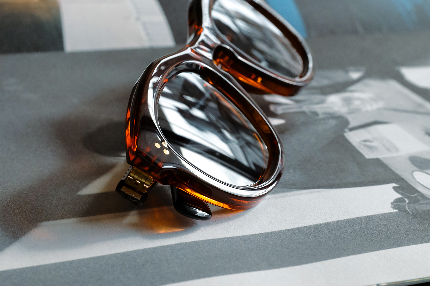 Klein Blog】「 洒落てる人は、みんなサングラスが上手い。」” 細