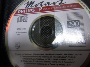 小学館 モーツァルト全集のCDを夏の帰省時に持ち帰った: 日々雑録