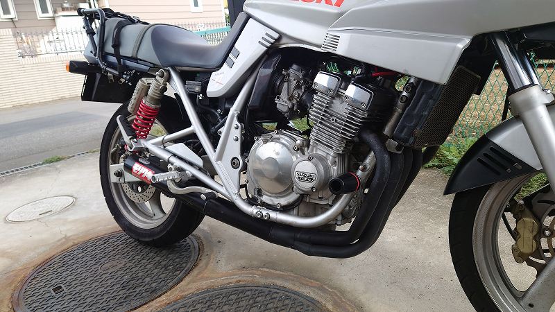 ヨシムラ ドラッグサイクロン取付け・モリワキワンピースとの比較