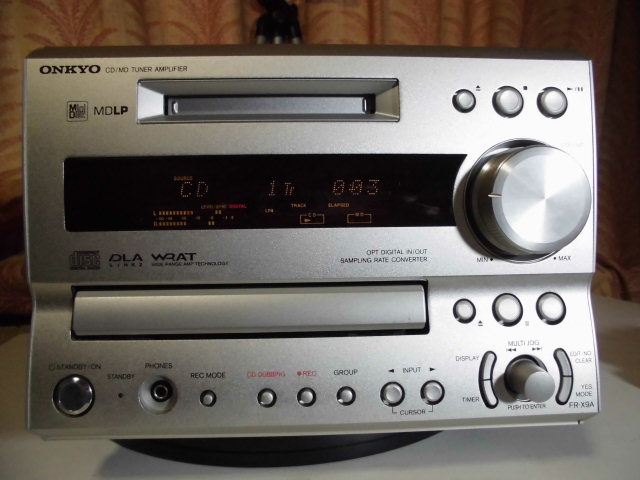 ラジオ・コンポ ONKYO FR-SX9A ONKYO CD/MDコンポ FR-X9A D-SX9A