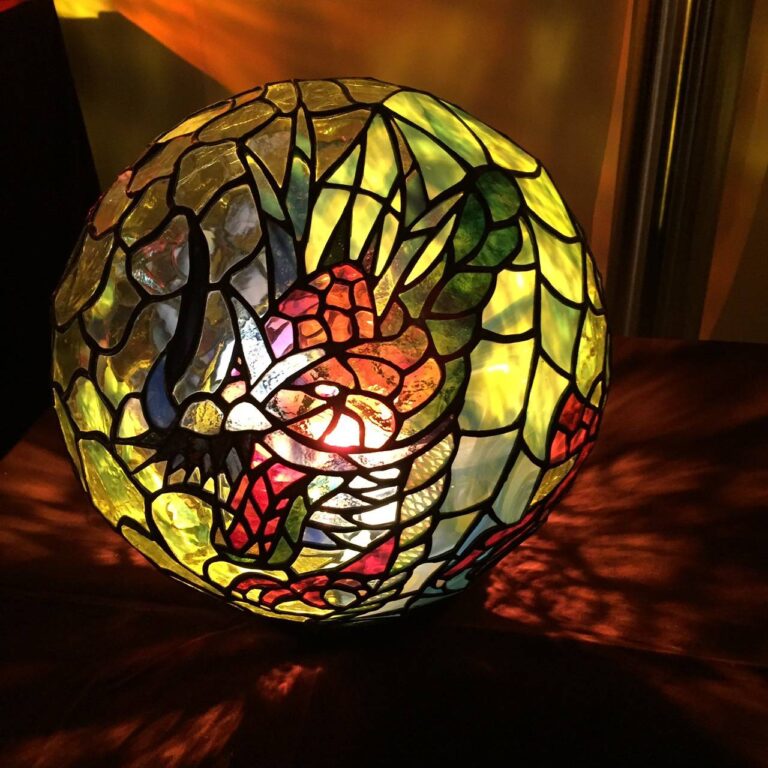 国立のステンドグラス教室】ステンドグラス・アモー