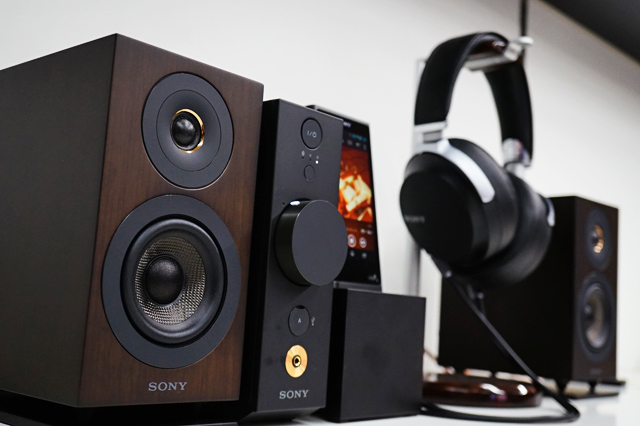 完全にデスクトップ専用、自分のためだけのコンパクトオーディオ