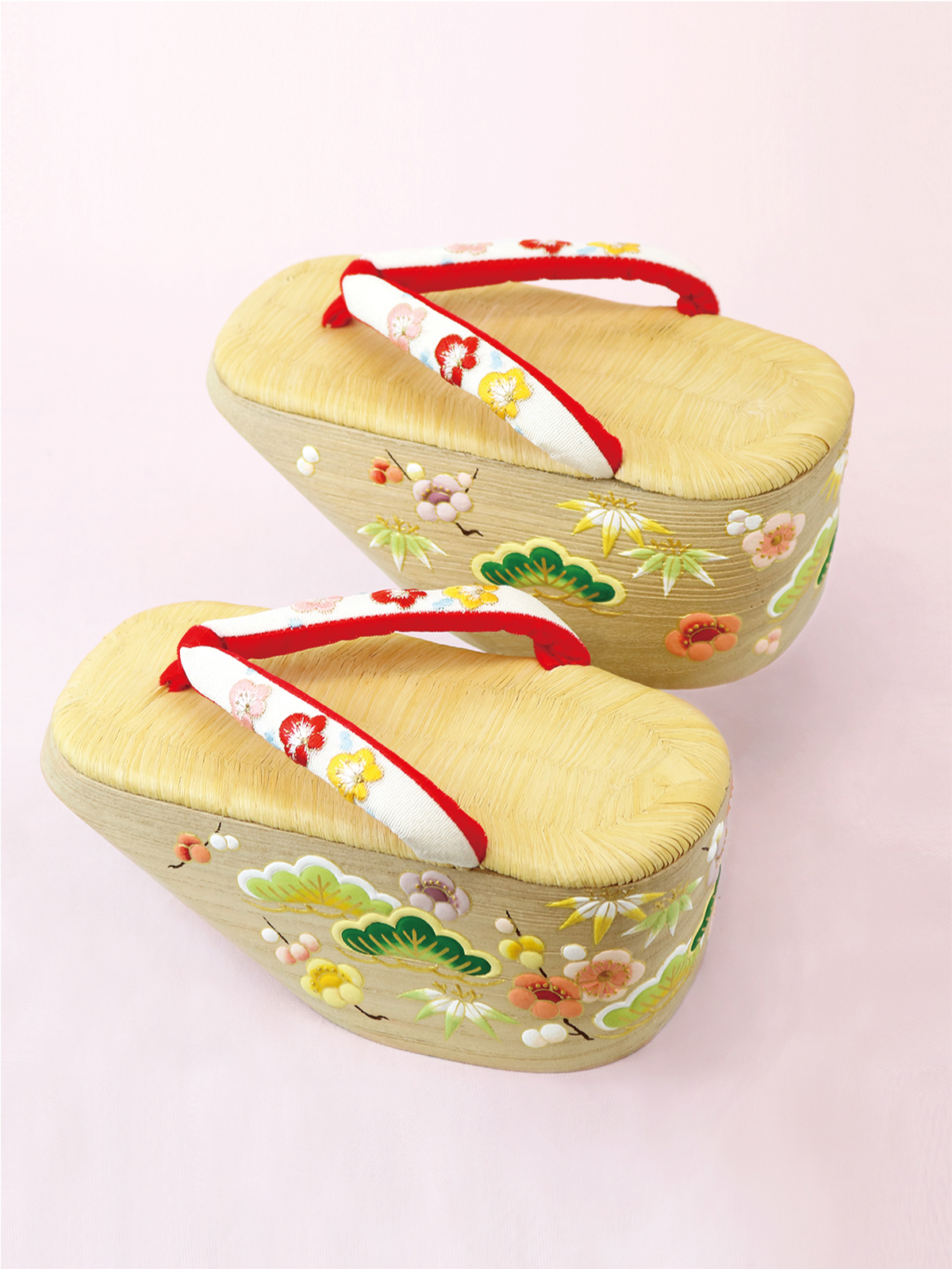 創作京履物伊と忠 | 明治28年創業、京都四条河原町に本店を構える和装