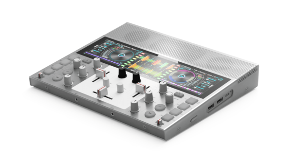 DJ初心者から熟練者まで熱狂できる。世界でも珍しいA4サイズの