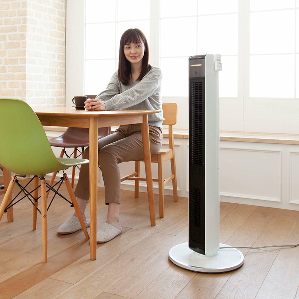 販売終了】ホット＆クールハイタワーACモーターKHF-1237 | コイズミ