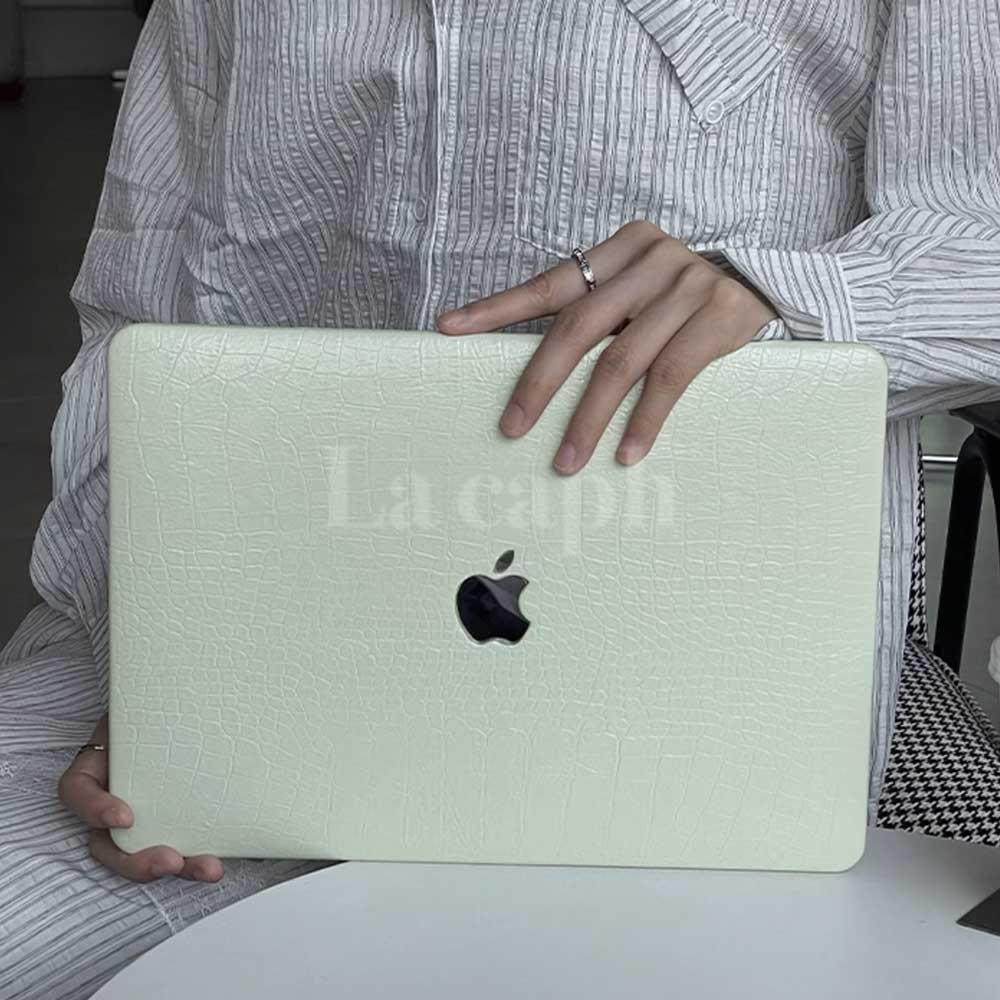 グリーンクロコダイルマックブックケース（緑）PC本体の汚れ防止に！