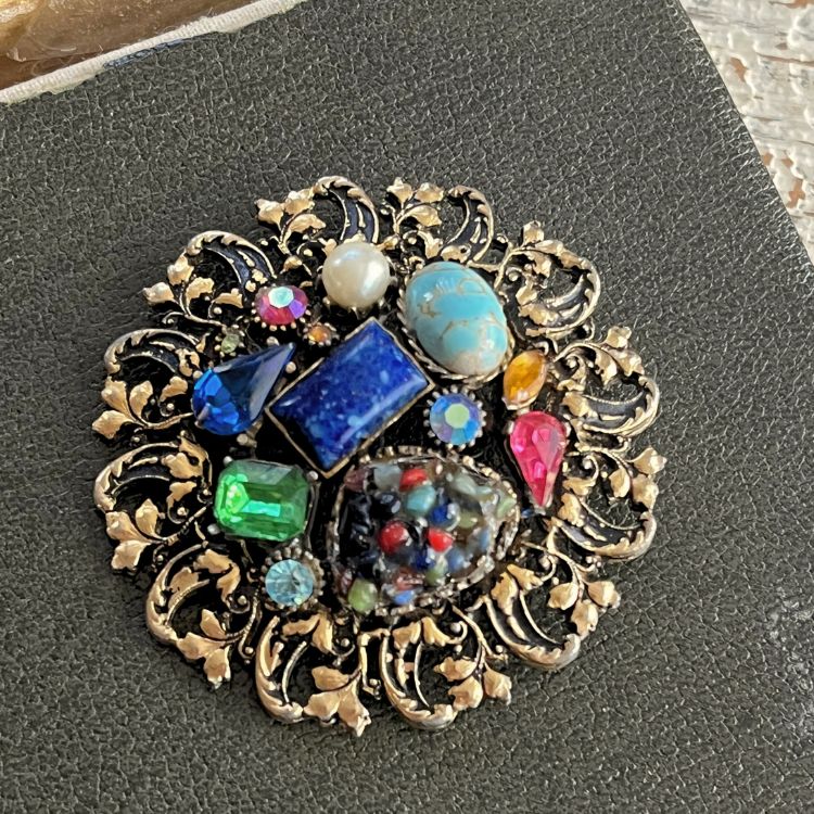 ブローチ】天然石 多種パーツ フラワーフレーム カラフル 60'sフランス