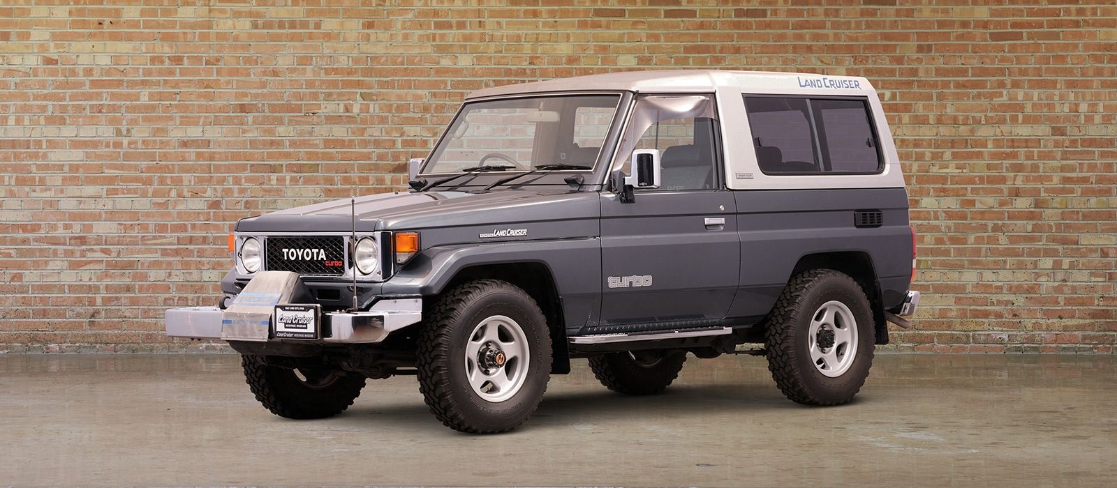 Land Cruiser Heritage Museum - 1989 BJ74